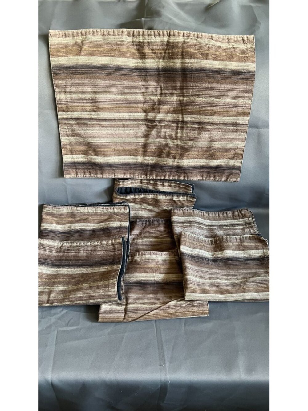 Set Of 8 Brown Striped Fabric Placemats For Dining Table Décor